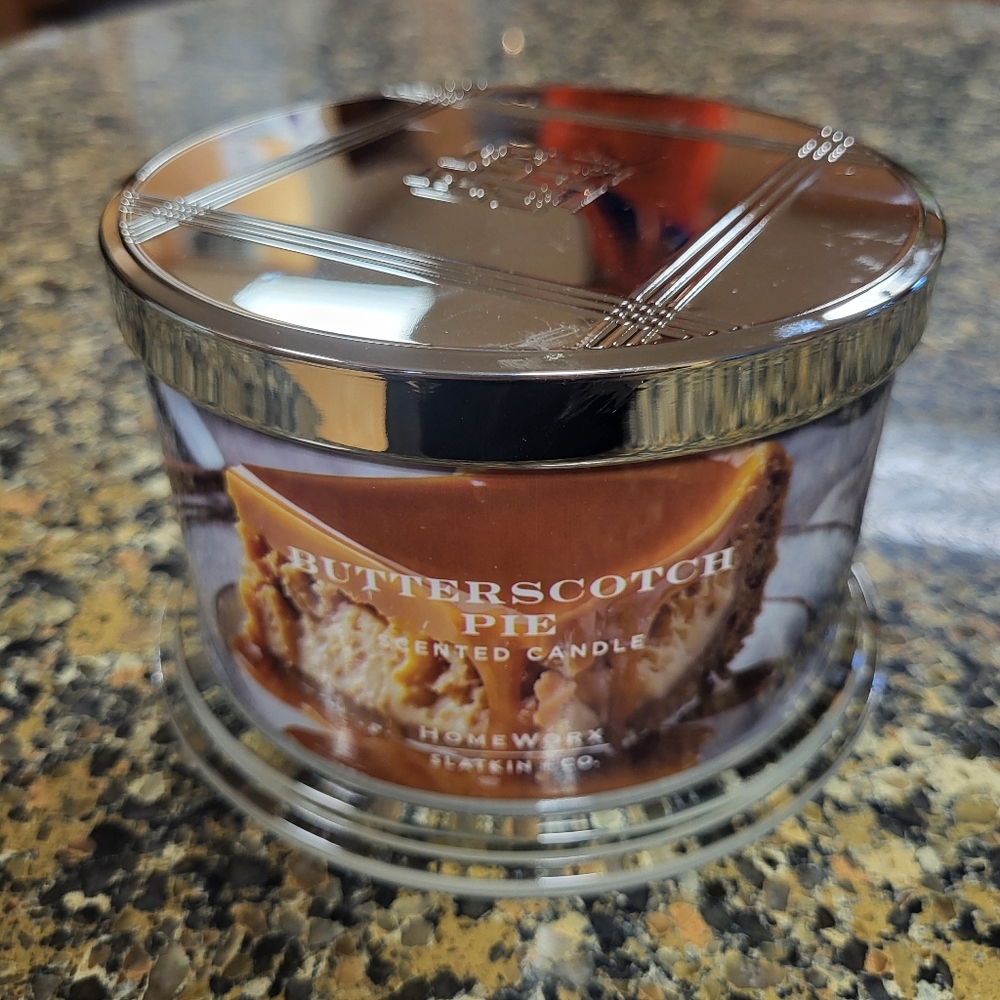 Butterscotch Pie 4 Wick Candle (Homeworx by Slatkin & Co.)